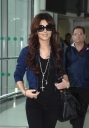 Cheryl_Cole_arriving_at_Heathrow_05_11_10_56.jpg