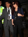 Cheryl_Cole_arriving_at_Heathrow_05_11_10_69.jpg