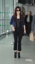 Cheryl_Cole_arriving_at_Heathrow_05_11_10_7.jpg