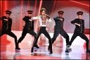 Cheryl_performing_FFTL_on_French_Vivement_Dimanche_06_04_10_33.jpg