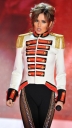 Cheryl_performing_FFTL_on_French_Vivement_Dimanche_06_04_10_8.jpg
