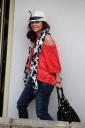 Имя файла=Cheryl_arriving_at_Fountain_Studios_tonights_show_13_11_10_24.jpg
Размер файла=146КБ
Размеры=396x594
Дата=Март 11, 2012 Cheryl_arriving_at_Fountain_Studios_tonights_show_13_11_10_24.jpg