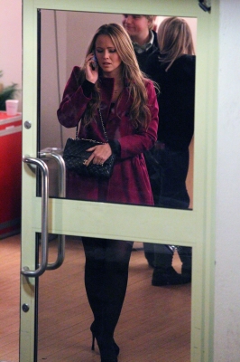 Cheryl_and_Kimberley_leaving_the_X_Factor_studios_13_11_10_25.jpg