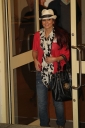 Имя файла=Cheryl_and_Kimberley_leaving_the_X_Factor_studios_13_11_10_5.jpg
Размер файла=1354КБ
Размеры=3264x4896
Дата=Март 11, 2012 Cheryl_and_Kimberley_leaving_the_X_Factor_studios_13_11_10_5.jpg