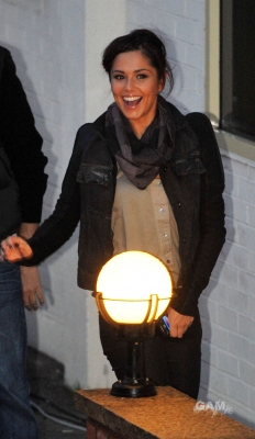 Cheryl_Cole_arriving_at_X_Factor_studios_14_11_10_8.jpg
