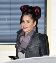 Cheryl_Cole_arriving_at_X_Factor_studios_14_11_10_15.jpg