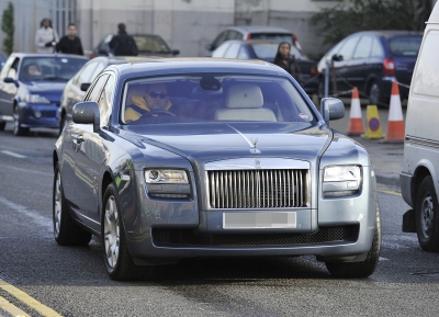 Cheryl_Cole_arriving_at_X_Factor_studios_19_11_10_23.jpg