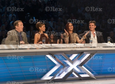 Cheryl_Cole_X_Factor_Live_Show_Week_7_20_11_10_27.jpg