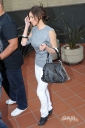 Cheryl_and_Derek_Hough_step_out_to_lunch_together_19_02_10_19.jpg