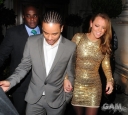 Cheryl_and_Kimberley_arriving_at_Mandarin_Oriental_12_01_10_206.jpg