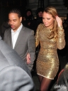 Cheryl_and_Kimberley_arriving_at_Mandarin_Oriental_12_01_10_207.jpg