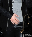 Cheryl_arrives_at_Denmarks_airport_04_03_10_4.jpg