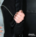 Cheryl_arrives_at_Denmarks_airport_04_03_10_5.jpg