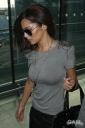Имя файла=Cheryl_arrives_at_Heathrow_airport_04_03_10_46.jpg
Размер файла=530КБ
Размеры=1900x2850
Дата=Март 11, 2012 Cheryl_arrives_at_Heathrow_airport_04_03_10_46.jpg