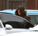 Cheryl_arrives_to_record_Everybody_Hurts_in_London_3_02_10_2.jpg