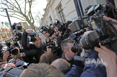 Cheryl_Cole_Arriving__Leaving_Radio_1s_Live_Lounge_23_03_10_4.jpg