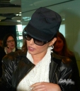 Имя файла=Cheryl_Cole_at_Heathrow_06_03_10_45.jpg
Размер файла=311КБ
Размеры=1899x2144
Дата=Март 11, 2012 Cheryl_Cole_at_Heathrow_06_03_10_45.jpg