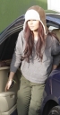 Cheryl_arriving_at_X_Factor_studios_27_11_10_12.jpg