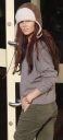 Cheryl_arriving_at_X_Factor_studios_27_11_10_14.jpg