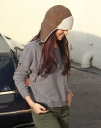 Cheryl_arriving_at_X_Factor_studios_27_11_10_25.jpg