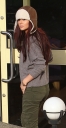 Cheryl_arriving_at_X_Factor_studios_27_11_10_27.jpg