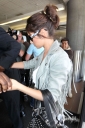 Cheryl_Cole_at_LAX_airport_in_LA_22_02_10_4.jpg