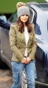 Cheryl_Cole_arriving_at_the_X_Factor_studios_03_12_10_17.jpg