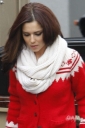 Cheryl_Cole_arriving_at_X_Factor_studios_04_12_10_14.jpg