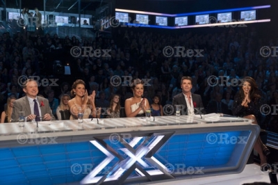 Cheryl_Cole_X_Factor_Live_Show_Week_9_4_12_10_26.jpg