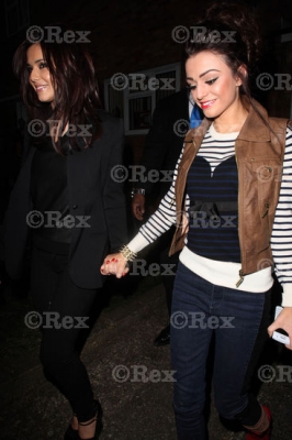 Cheryl_and_Cher_arriving_leaving_Chers_house_07_12_10_4.jpg