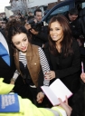 Имя файла=Cheryl_and_Cher_arriving_leaving_Chers_house_07_12_10_41.jpg
Размер файла=83КБ
Размеры=739x1000
Дата=Март 11, 2012 Cheryl_and_Cher_arriving_leaving_Chers_house_07_12_10_41.jpg