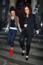 Имя файла=Cheryl_and_Cher_arriving_leaving_Chers_house_07_12_10_42.jpg
Размер файла=698КБ
Размеры=1986x2988
Дата=Март 11, 2012 Cheryl_and_Cher_arriving_leaving_Chers_house_07_12_10_42.jpg