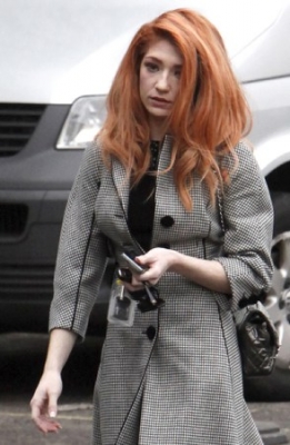 Cheryl_and_Nicola_arriving_at_the_X_Factor_studios_10_12_10_34.jpg