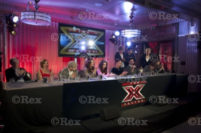 CherylXFactor_finalists_at_XFactor_press_conference_9_12_10_76.jpg