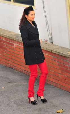 Cheryl_Cole_arriving_at_the_X_Factor_studios_12_12_10_41.jpg