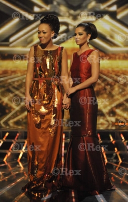 Cheryl_Cole_X_Factor_Live_Results_Show_Week_10_12_12_10_25.jpg