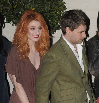 Cheryl_Kim_and_Nicola_leaving_The_X_Factor_studios_12_12_10_94.jpg
