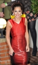 Cheryl_Kim_and_Nicola_leaving_The_X_Factor_studios_12_12_10_8.jpg