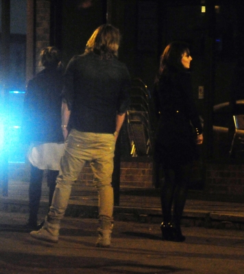 Cheryl_Cole_night_out_in_London_16_02_11_3.jpg