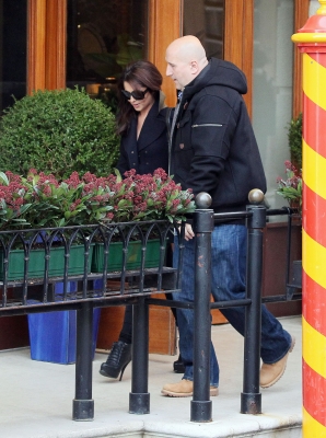 Cheryl_in_Venice_Italy_5_02_11_49.jpg