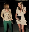 Имя файла=Cheryl_Cole_and_Kimberley_Walsh_out_for_dinner_in_LA_8_07_11_9.jpg
Размер файла=749КБ
Размеры=2712x3029
Дата=Март 11, 2012 Cheryl_Cole_and_Kimberley_Walsh_out_for_dinner_in_LA_8_07_11_9.jpg