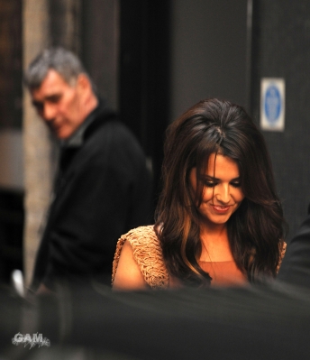 Cheryl_Cole_arriving_leaving_Princes_Trust_23_03_11_14.jpg