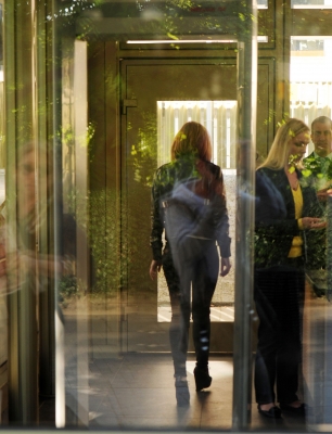 Cheryl_Cole_at_the_America_Embassy_in_London_29_06_11_2.jpg