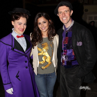 Cheryl_Cole_backstage_at_Mary_Poppins_on_Broadway_17_05_11_9.jpg