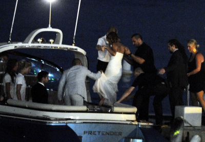 Cheryl_Cole_in_the_South_of_France_04_08_11_7.jpg