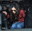 Cheryl_Cole_lands_at_LAX_airport_06_05_11_24.jpg