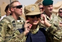 Имя файла=Cheryl_in_Afghanistan_14_09_11_184.jpg
Размер файла=84КБ
Размеры=960x651
Дата=Март 06, 2012 Cheryl_in_Afghanistan_14_09_11_184.jpg