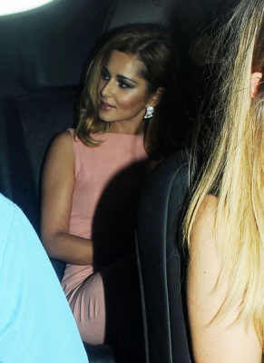 Cheryl_Cole_Leaving_the_Pride_of_Britain_Awards_3_10_11_3.jpg