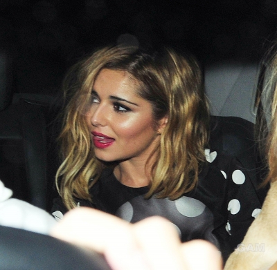 Cheryl_Cole_leaving_the_Roundhouse_in_Camden_07_10_11_1.jpg
