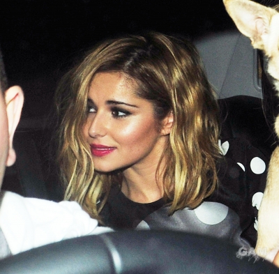 Cheryl_Cole_leaving_the_Roundhouse_in_Camden_07_10_11_5.jpg